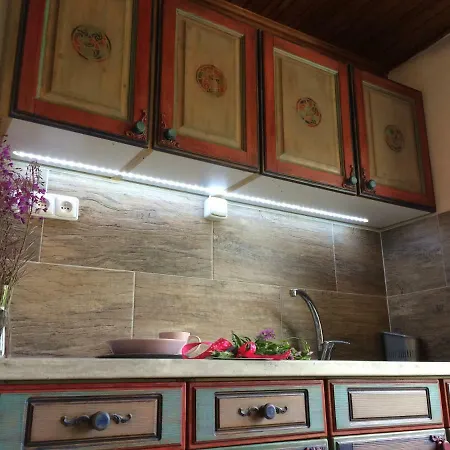 Na Samote U Lesa Villa Komarice Exterior photo