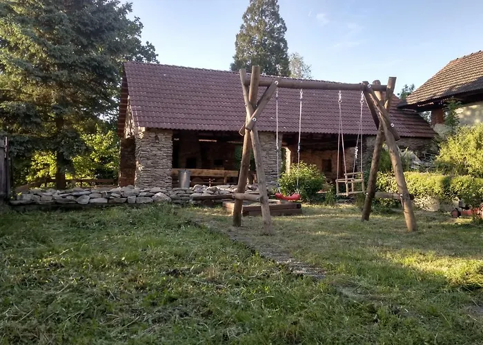 Na Samote U Lesa